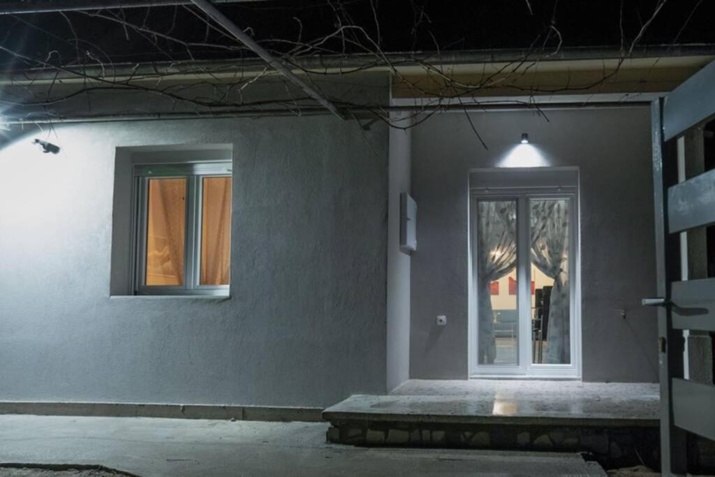 Το Άλλο Σπίτι... Vila Aridaía Exterior foto